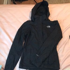 North face wind breaker